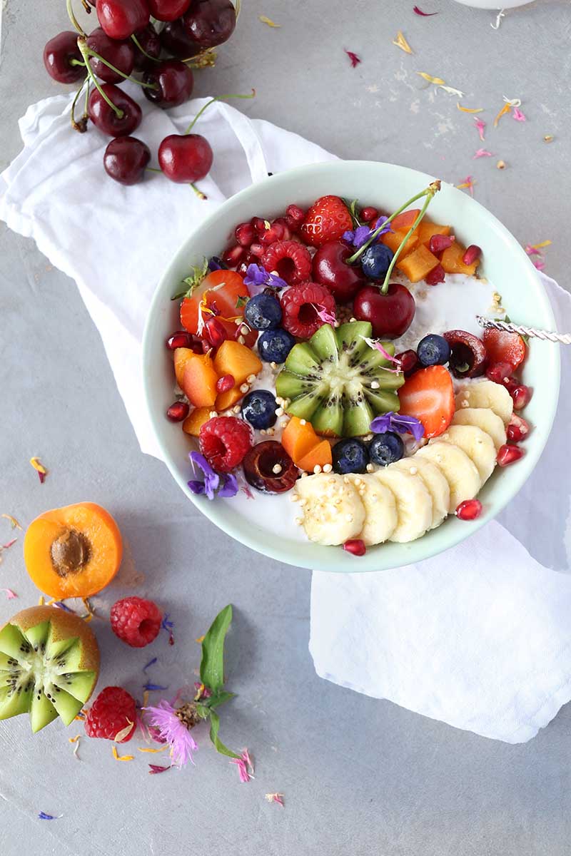 Easy coconut milk Oatmeal with fruits