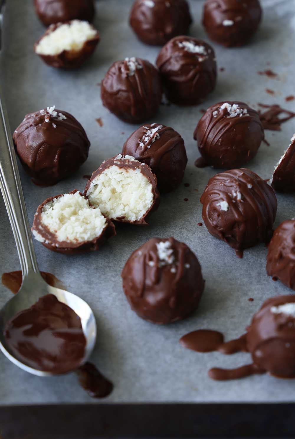 Easy vegan coconut bountys balls covered in chocolate
